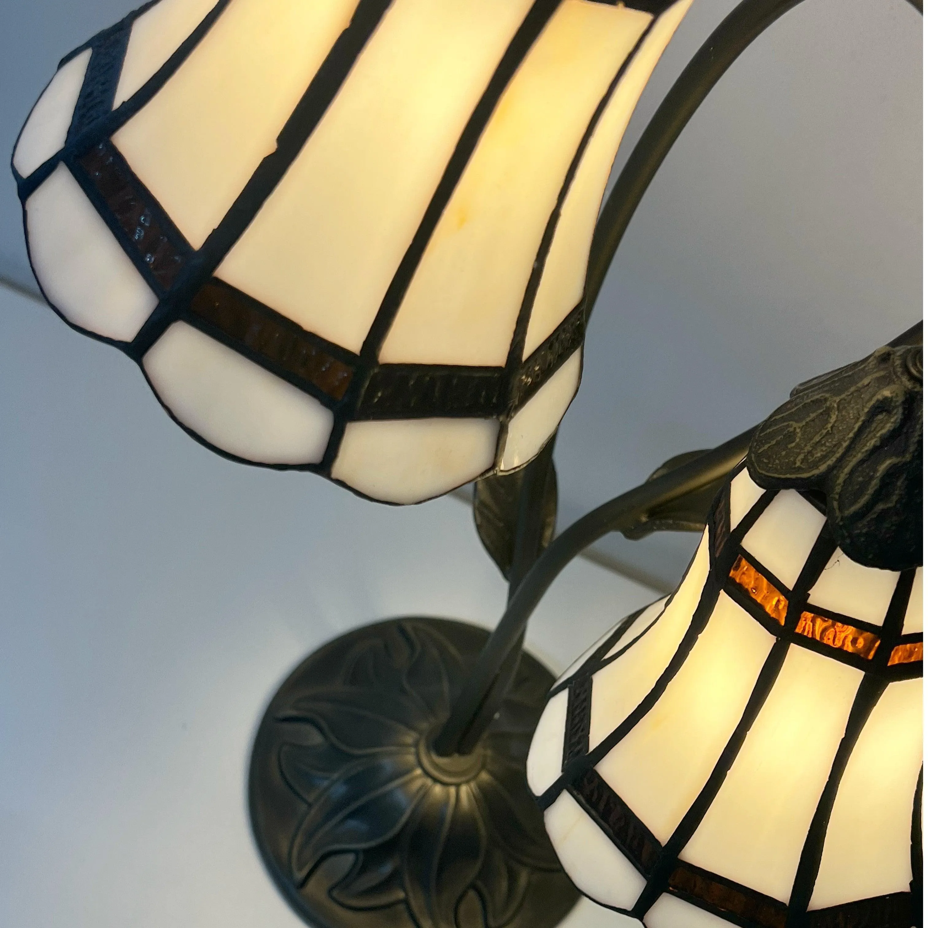 Amesbury Double Tiffany Lamp - Tiffany Lighting Direct