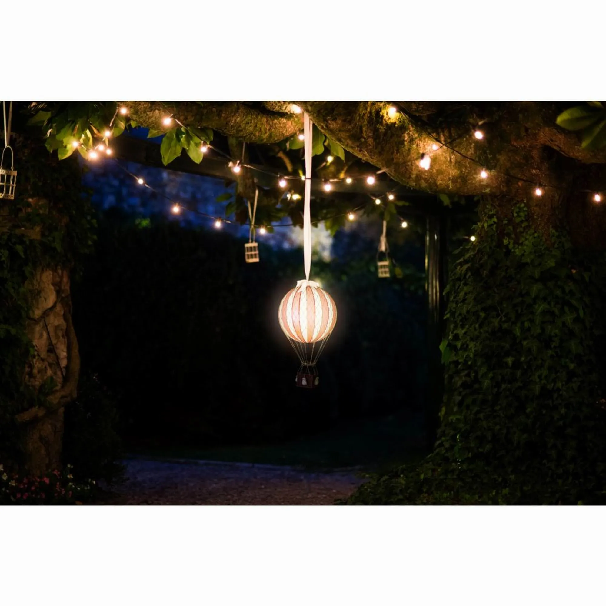 Authentic Models	Travel Light Led, Pink Light – 30CM