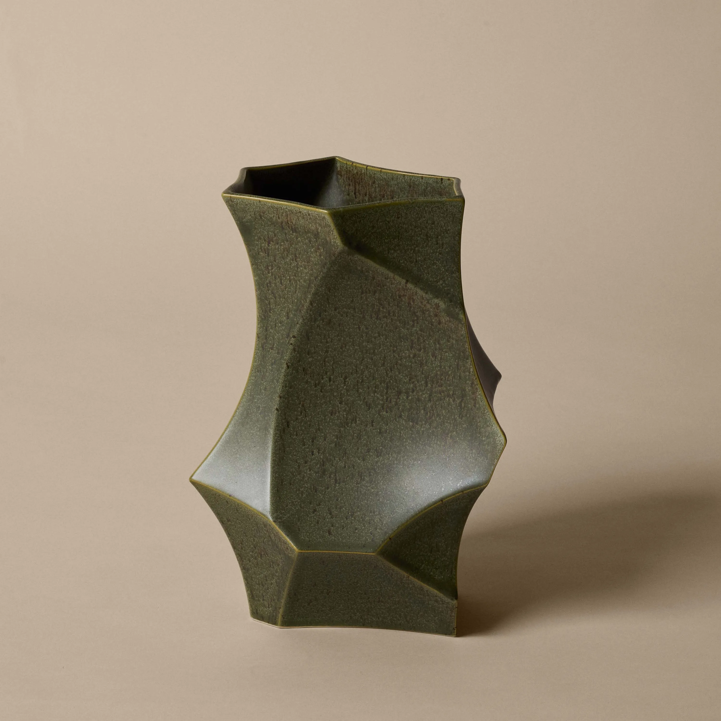 Cueva Vase