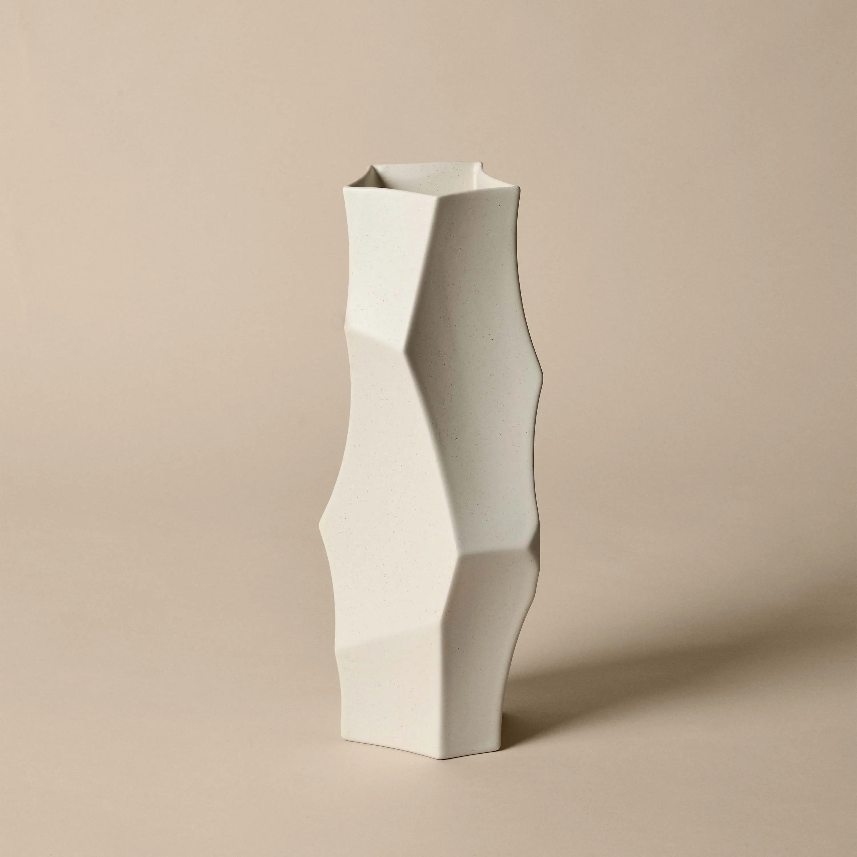 Cueva Vase