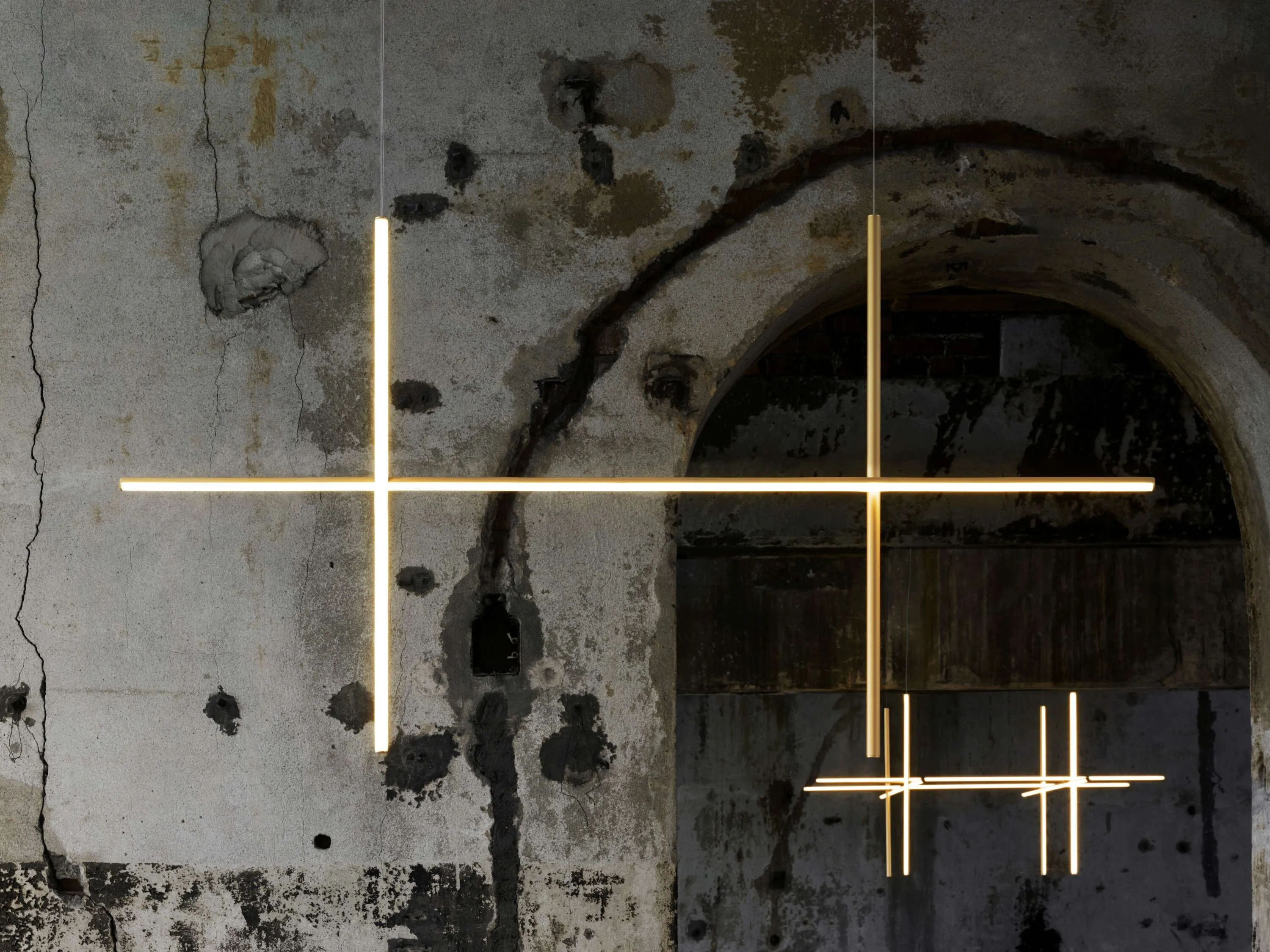 Flos Coordinates C2 Long Ceiling Lamp, Argent