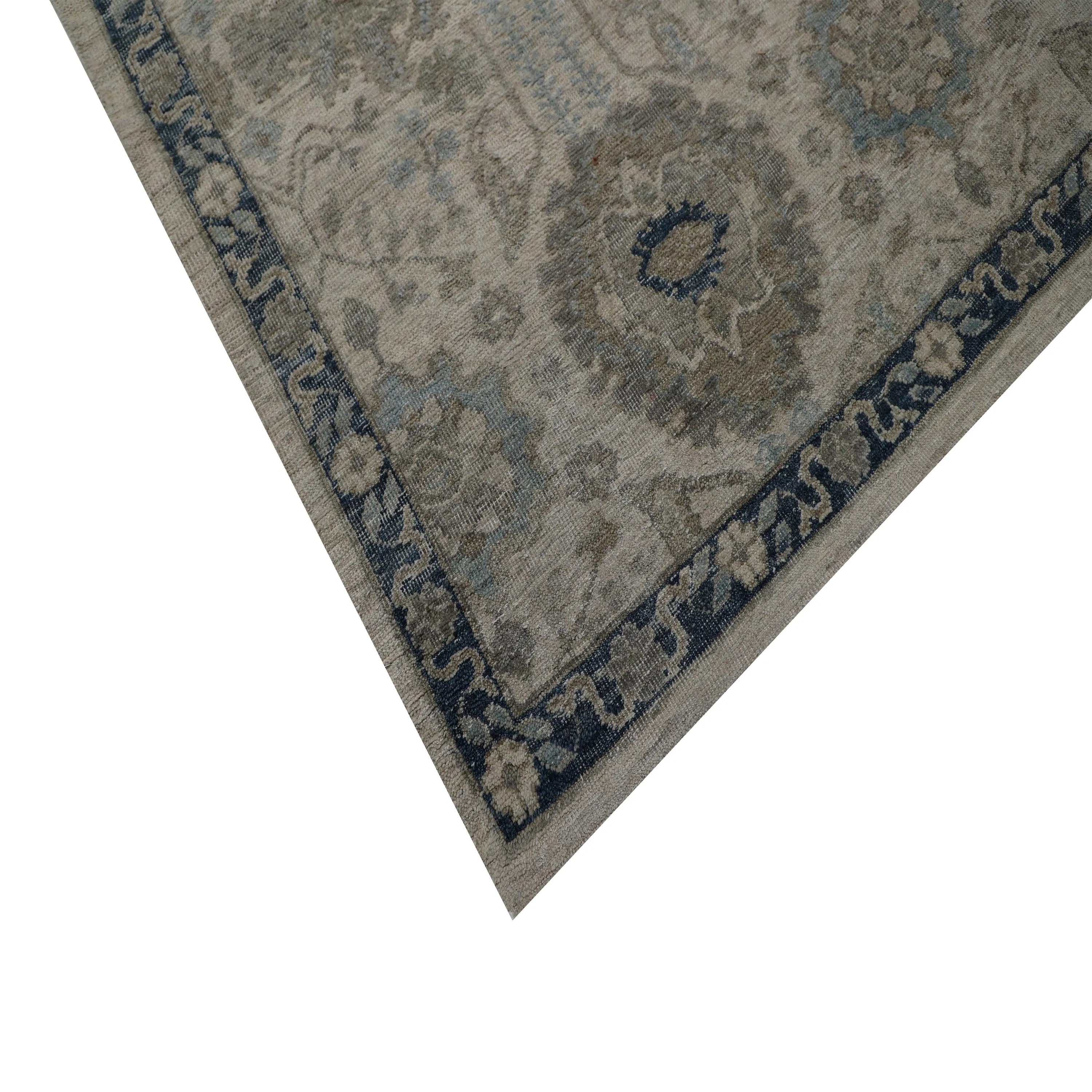 Grey Traditional Wool Rug - 10' x 13'9"