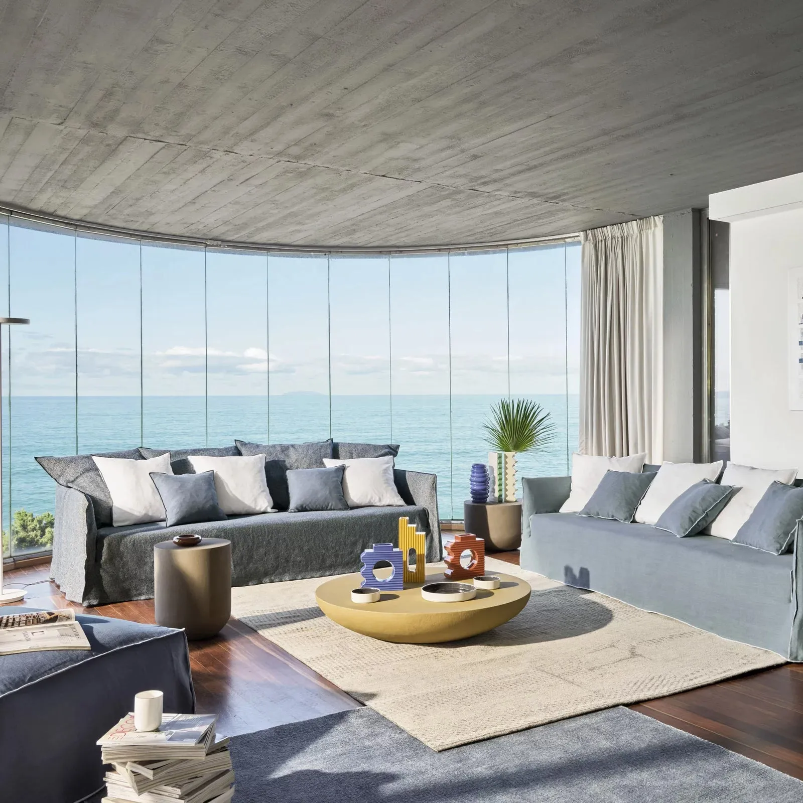 Heiko Coffee Table