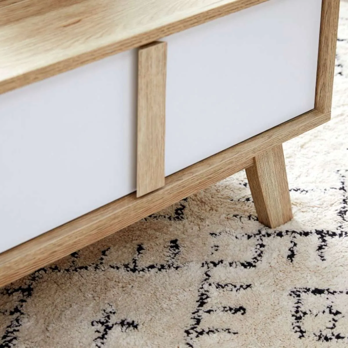 Jesse Coffee Table Mocka