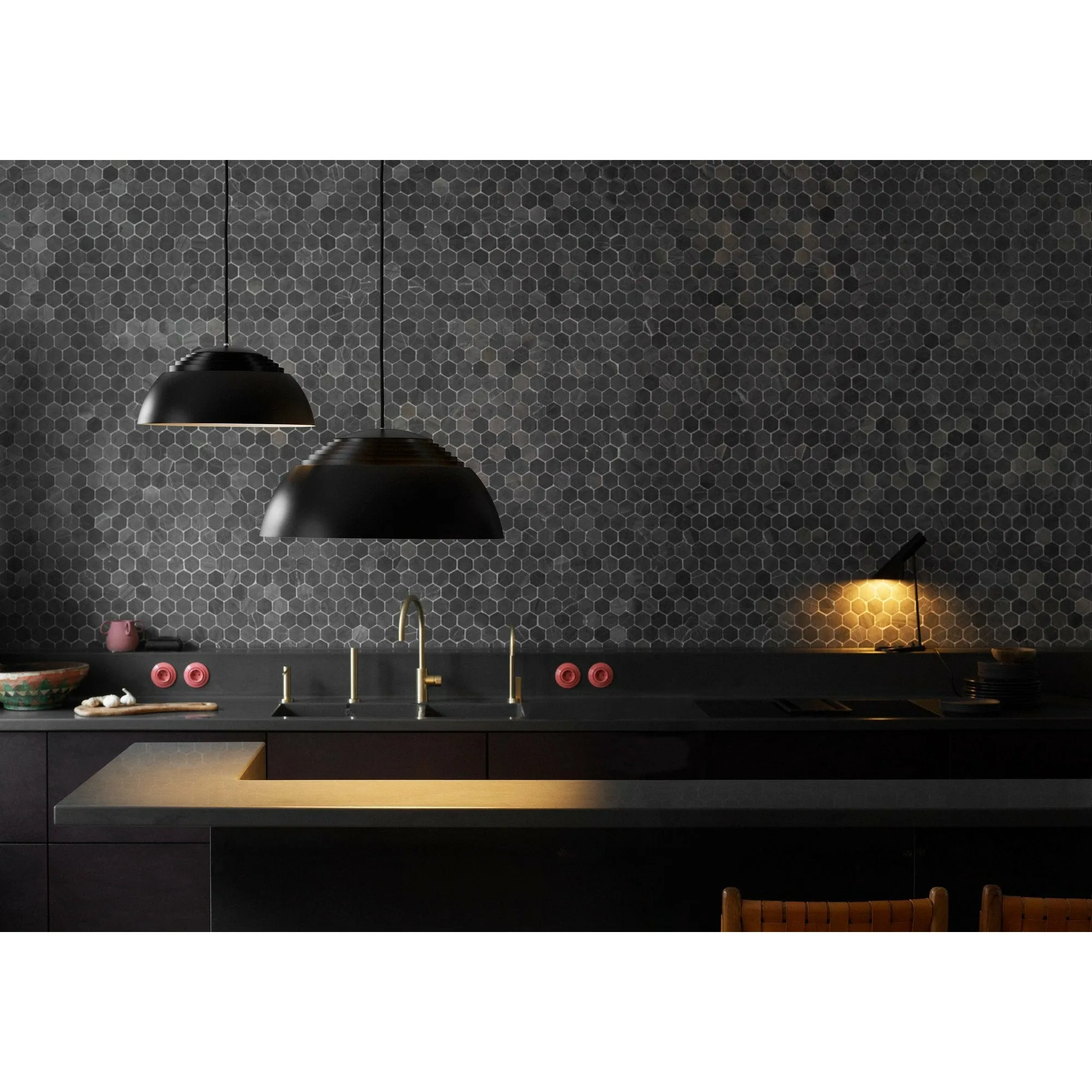 Louis Poulsen Aj Royal Pendant Led  370 Mm, Black
