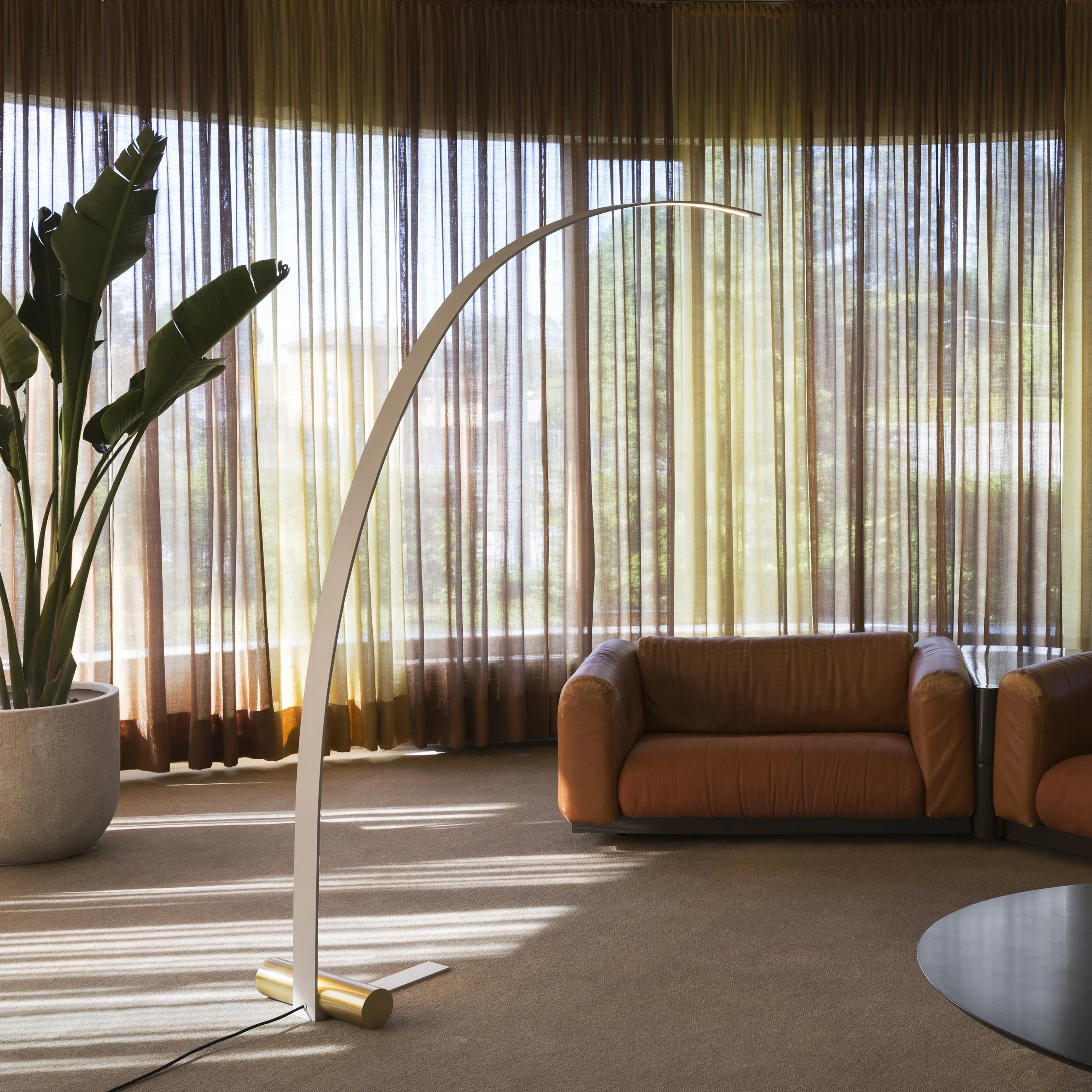 Nastro Big Arc LED Floor Lamp