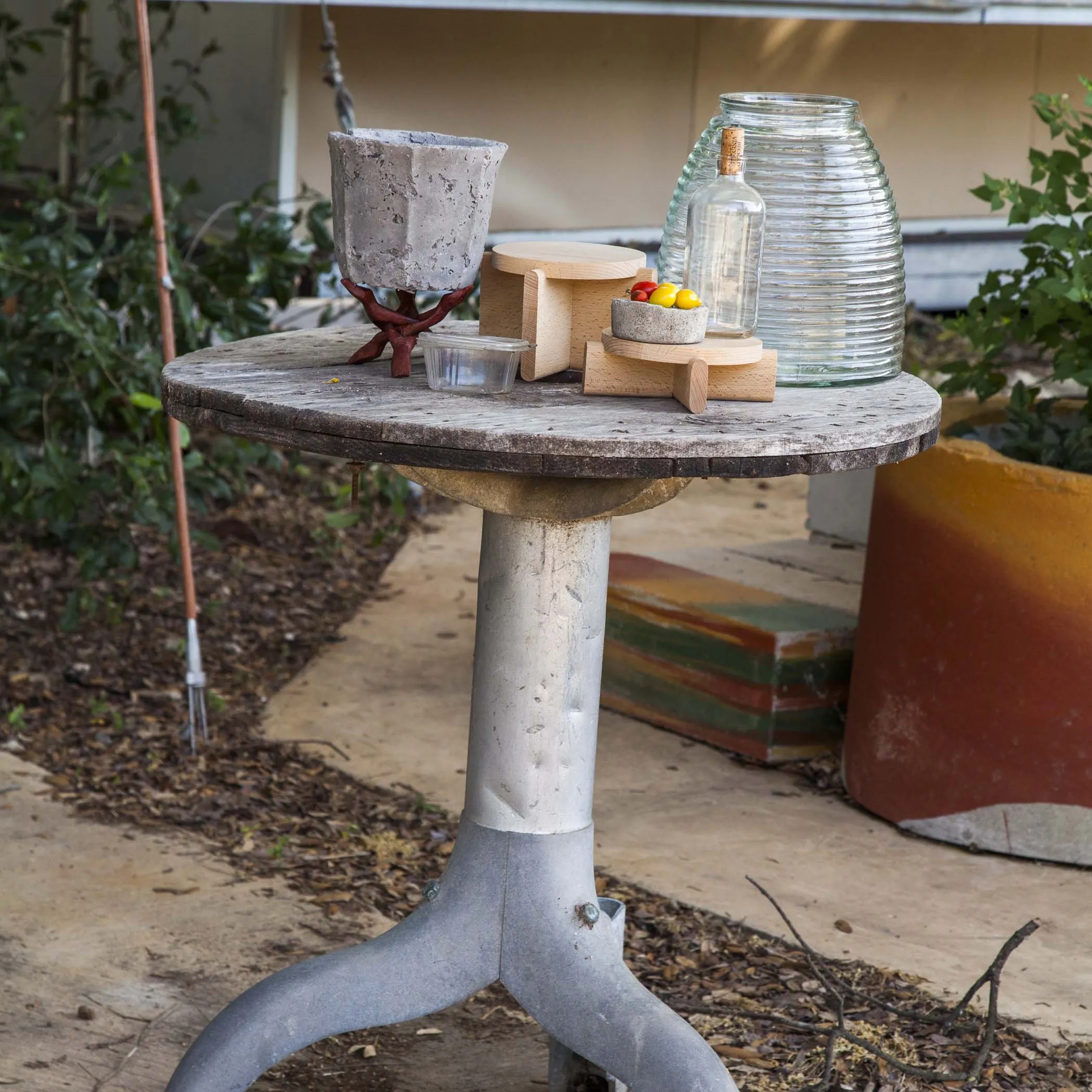 Plant Pedestal Set