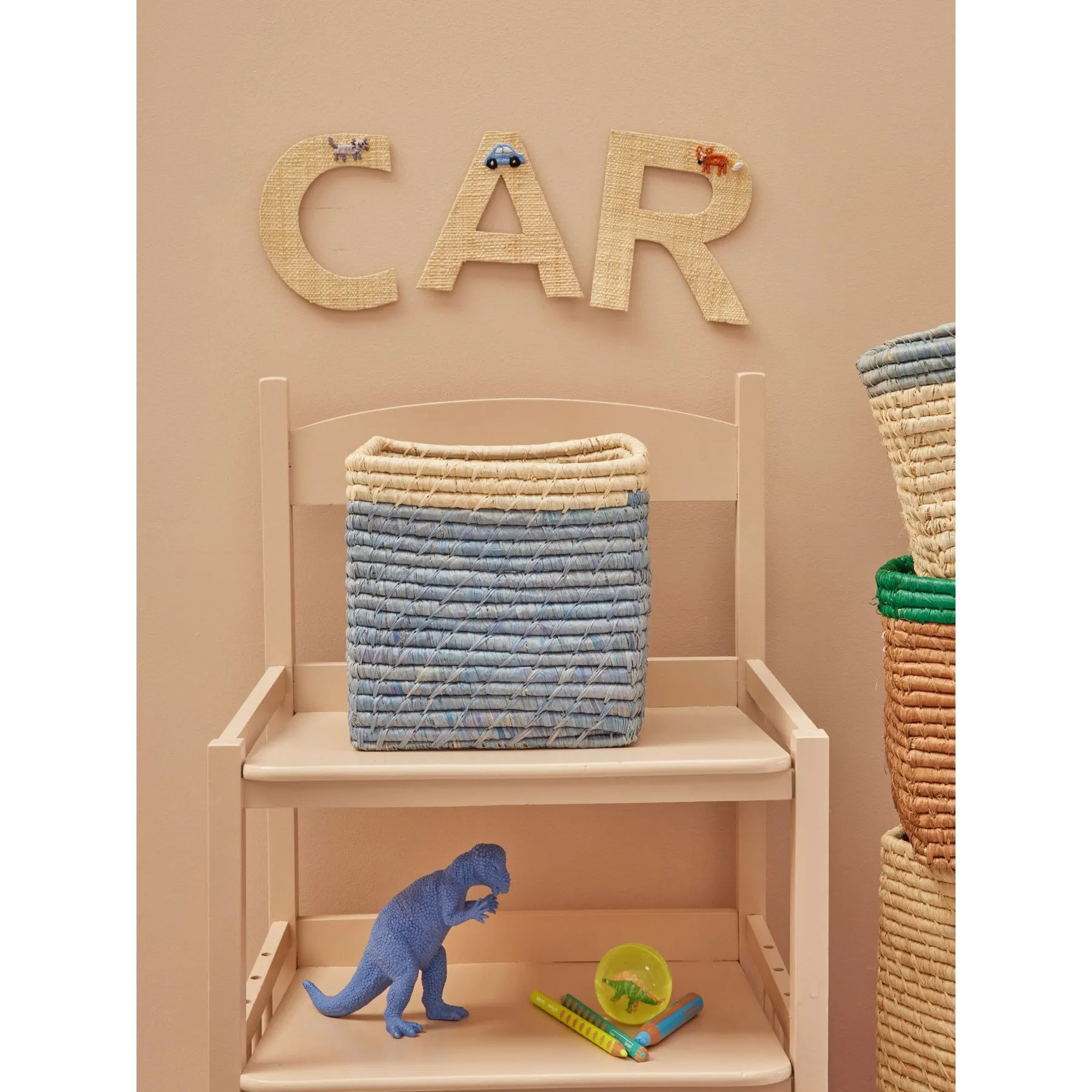Rice DK Raffia Basket without Handles in Blue with Nature Border