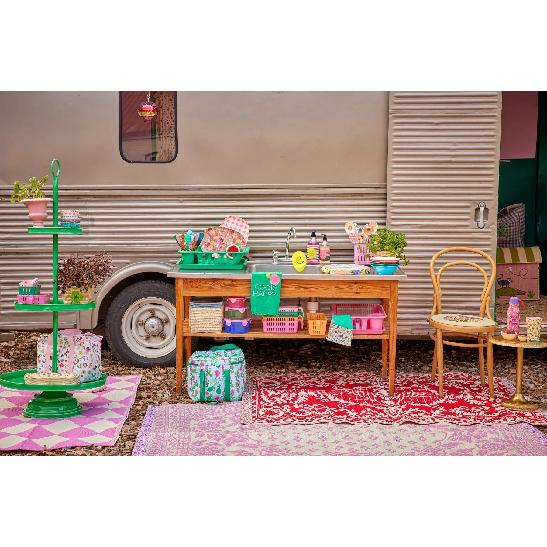 Rice DK Recycled Plastic Runner with Soft Pink Harlequin Checkers