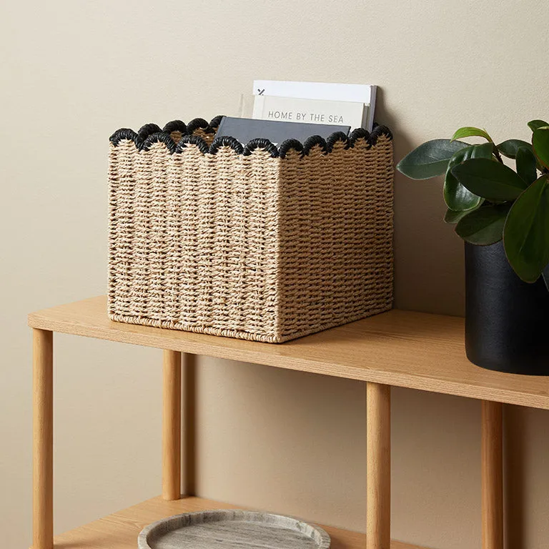 Scalloped Black Tip Cube Basket Mocka
