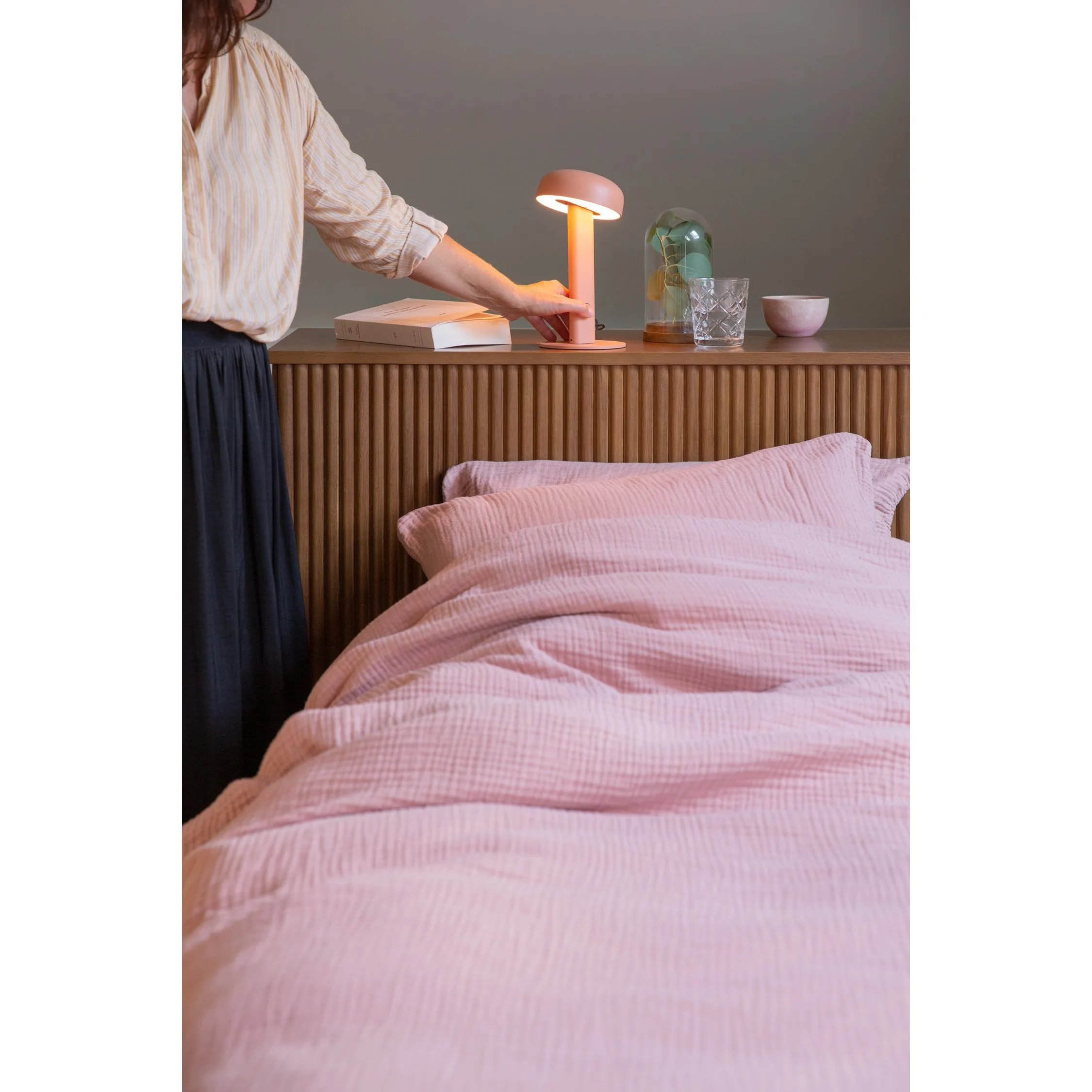 TIPTOE Table Lamp Ash Pink