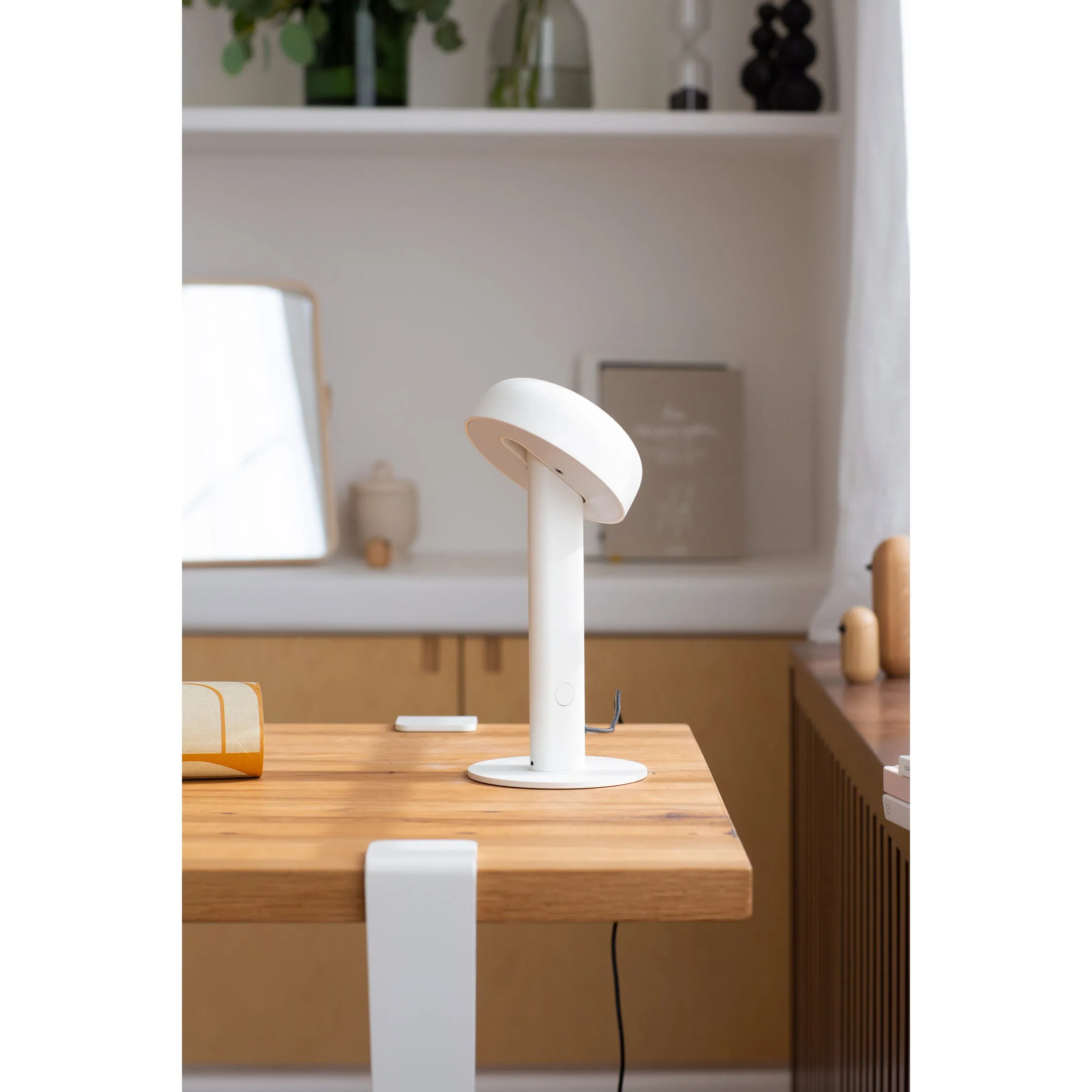 TIPTOE Table Lamp Ash Pink