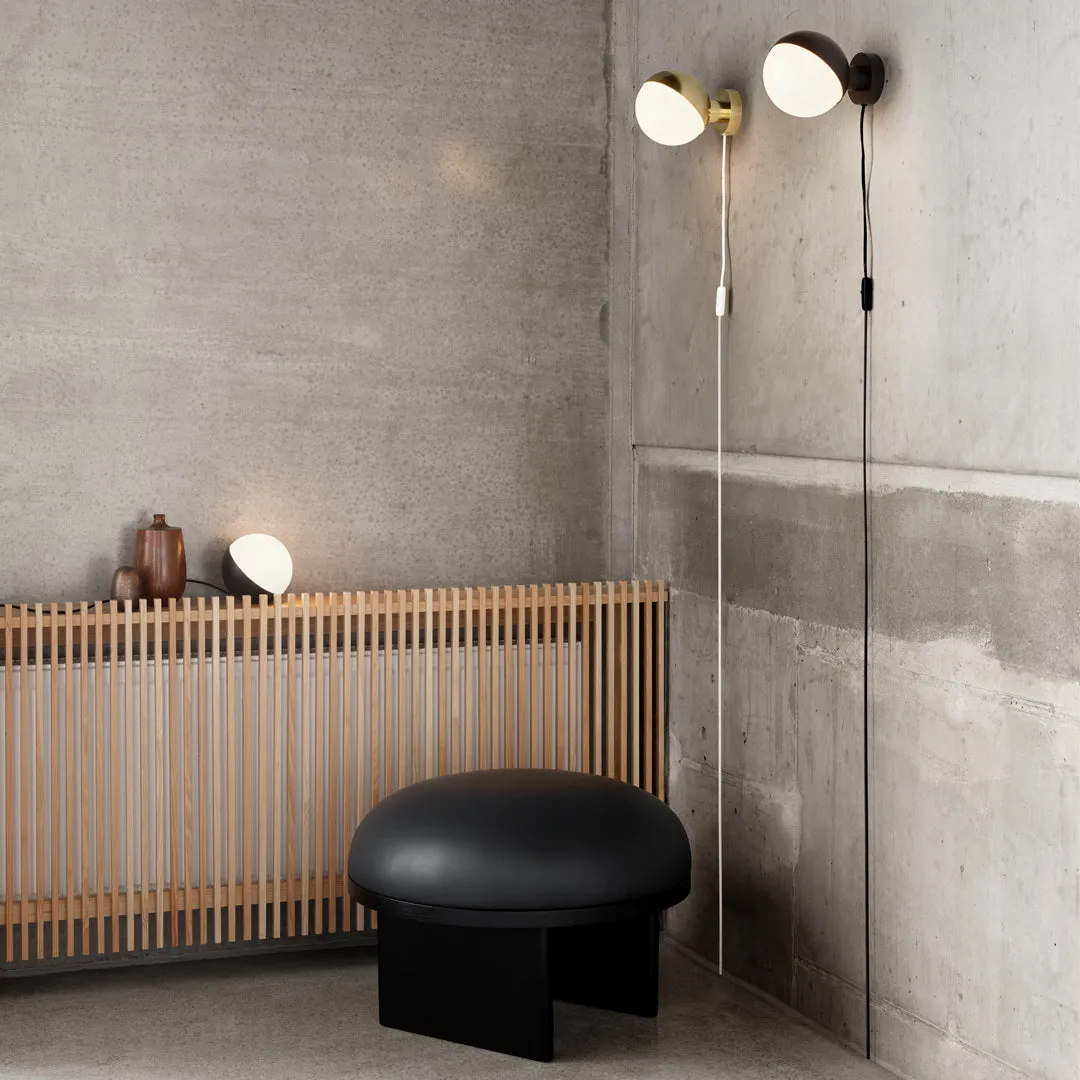 VL Studio Table Lamp