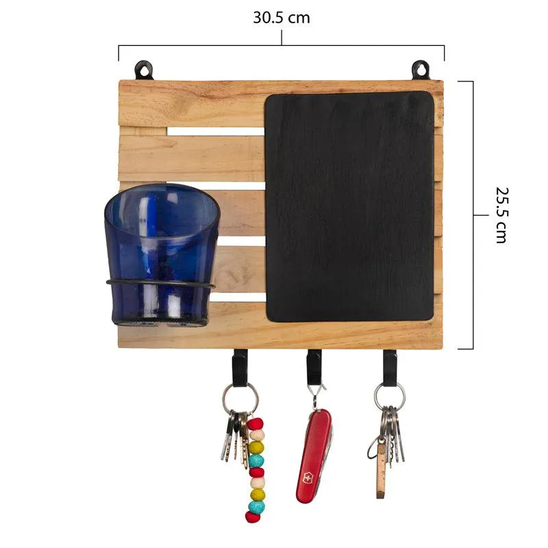 Wooden Pallet Chalkboard with Antiquity Planter