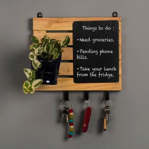 Wooden Pallet Chalkboard with Antiquity Planter